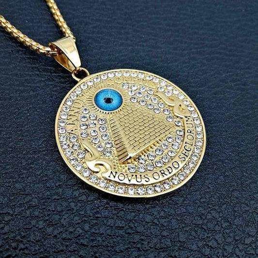 Retro Ancient Egyptian Eye of Horus Pyramid Pendant