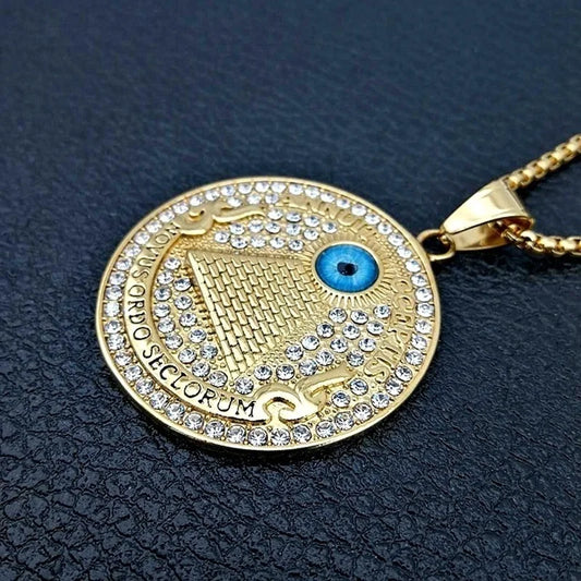 Retro Ancient Egyptian Eye of Horus Pyramid Pendant