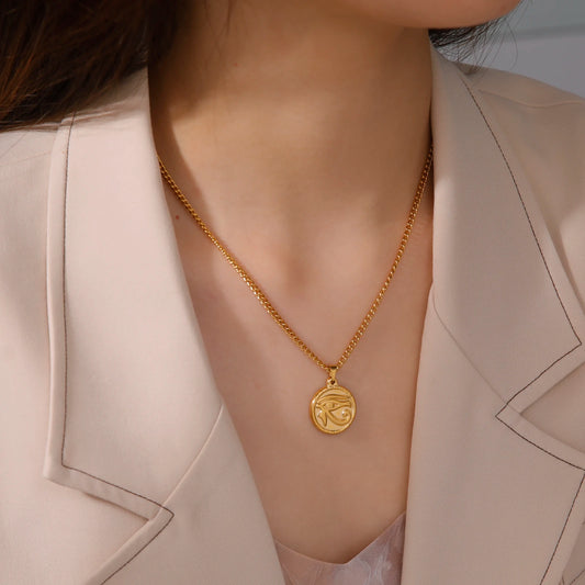 Skyrim Eye of Horus (Ra Udjat) Pendant Necklace
