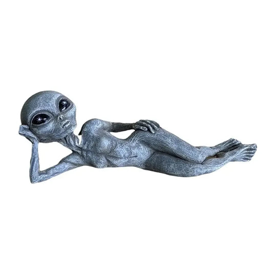 Alien Resin Statue Figurine