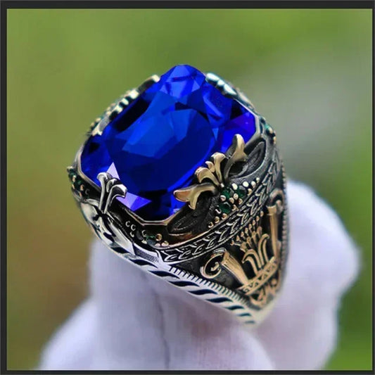 New Inlaid Emerald Men’s Luxury Ring